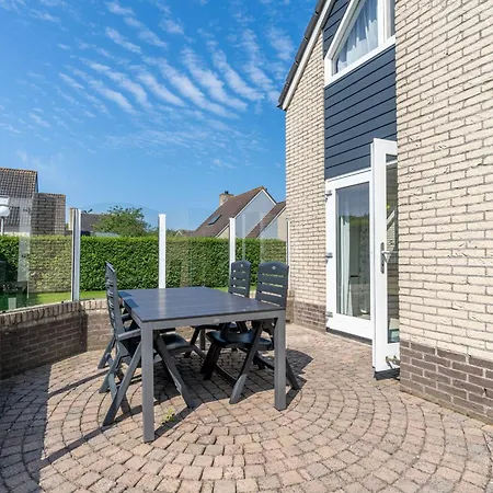 Vakantiehuis Villapark Kamperfoelie 77