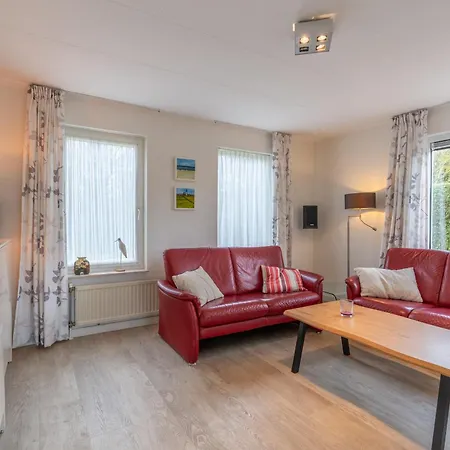 Vakantiehuis Villapark Kamperfoelie 77 *