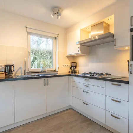 Villapark Kamperfoelie 77 *